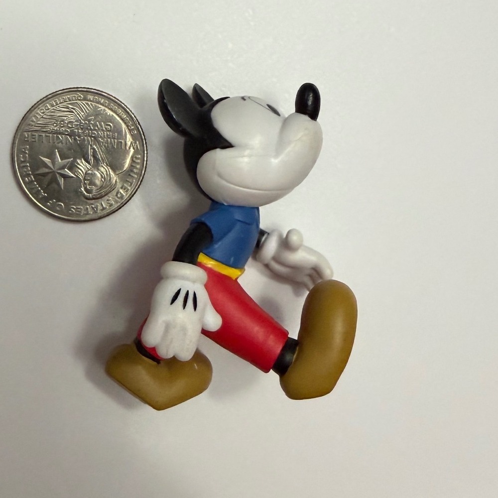 Disney Mickey Mouse Walking PVC Figure 2018 Blue Shirt Red Pants cake